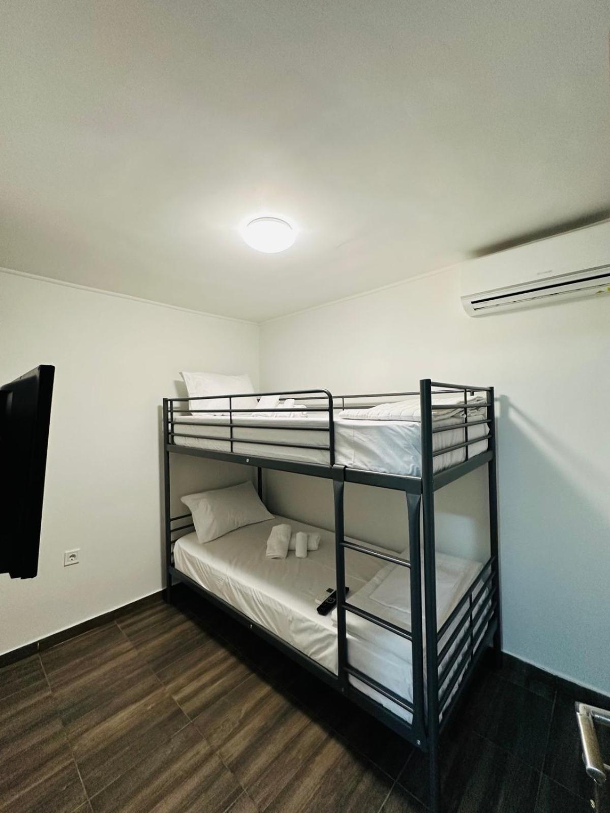 Apartment Kris Boy *